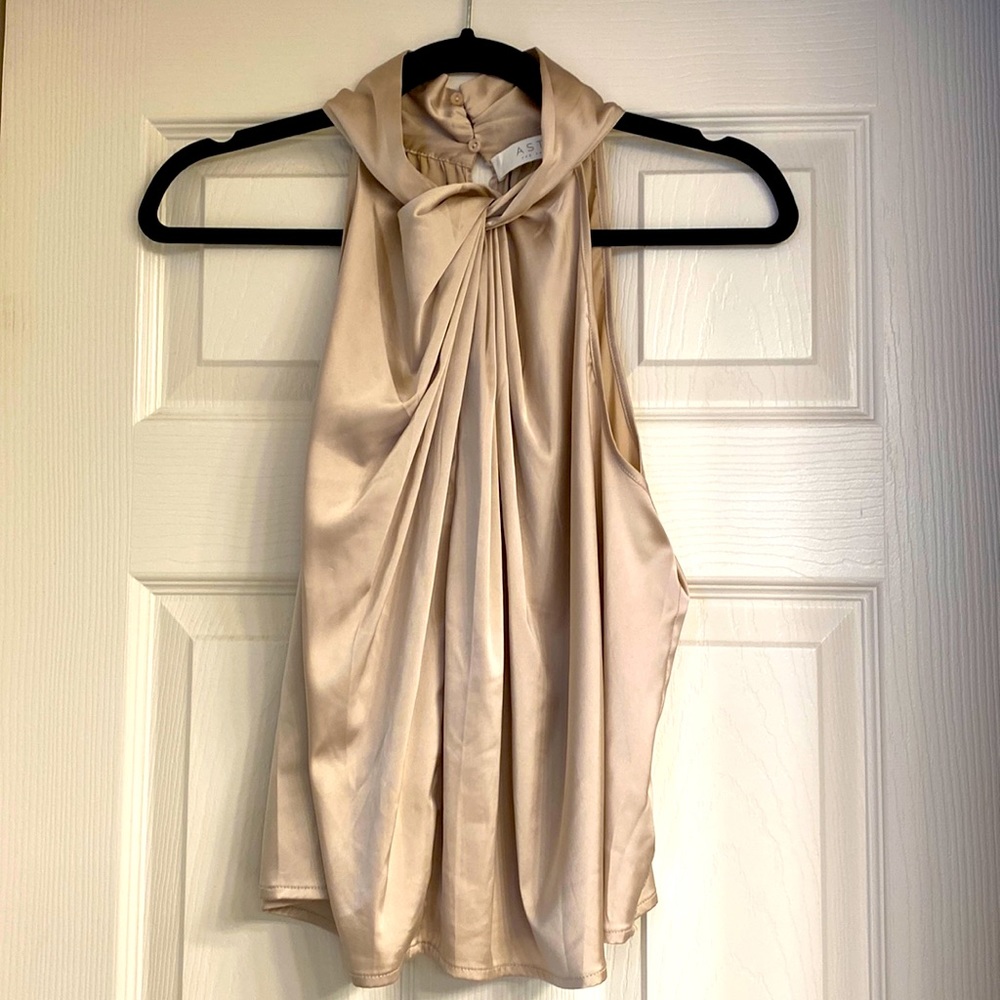 ASTR Mock neck satin top